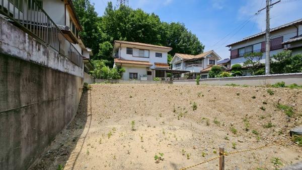 高槻市日吉台三番町の土地