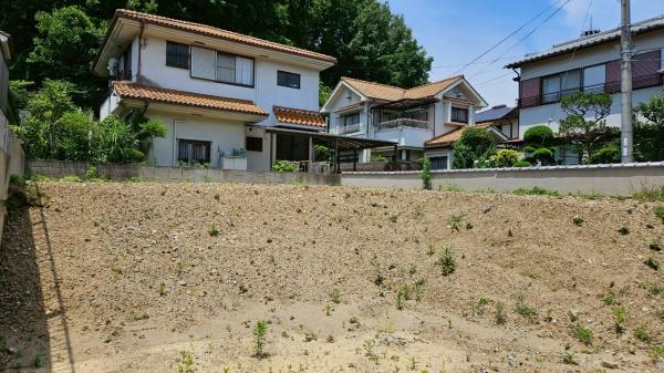 高槻市日吉台三番町の土地