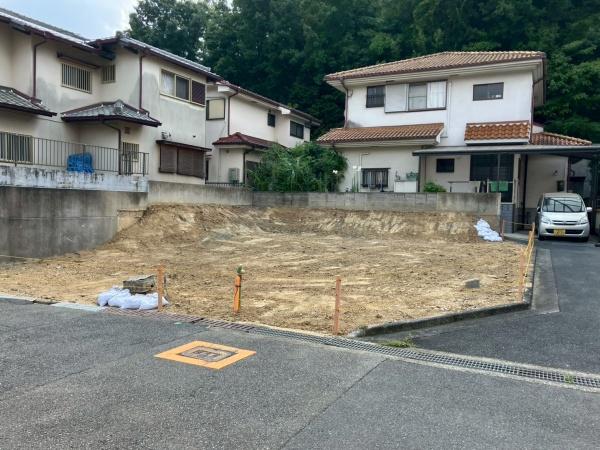 高槻市日吉台三番町の売土地