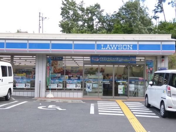 高槻市花林苑の中古一戸建て(ローソン高槻芝谷町店)