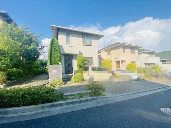 高槻市花林苑の中古一戸建