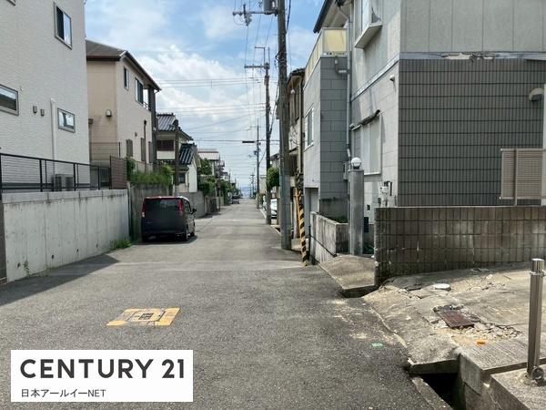 高槻市安岡寺町４丁目の土地