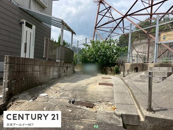 高槻市安岡寺町４丁目の土地