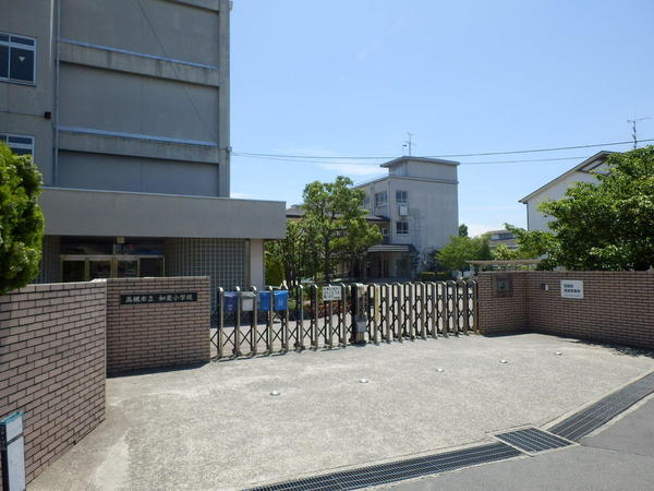 高槻市津之江町3丁目の中古一戸建て(高槻市立如是小学校)