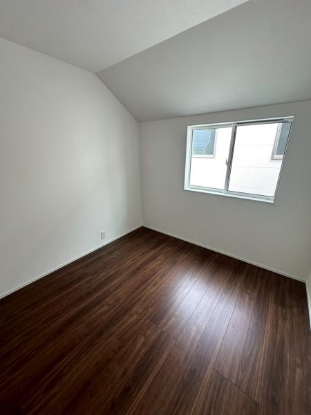 高槻市安岡寺町２丁目の新築一戸建