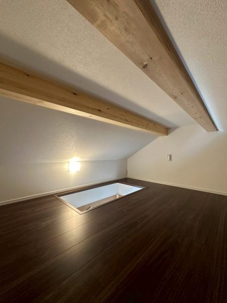 高槻市安岡寺町２丁目の新築一戸建