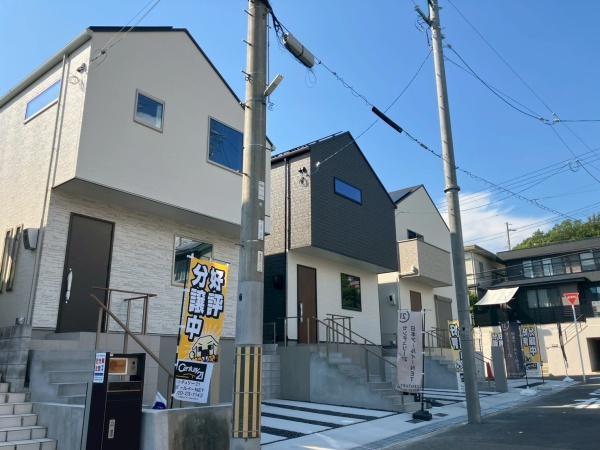 高槻市安岡寺町２丁目の新築一戸建