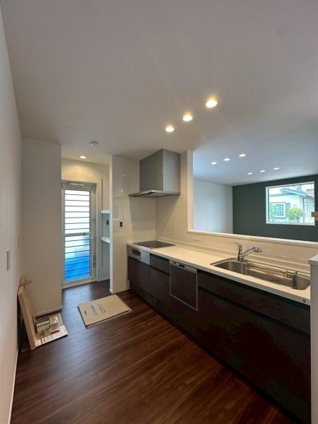 高槻市安岡寺町２丁目の新築一戸建