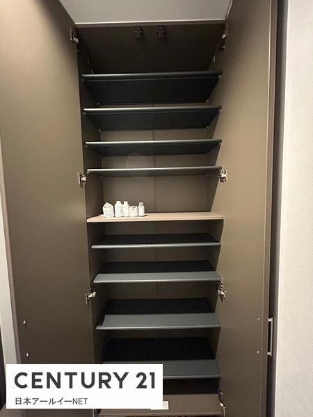 高槻市淀の原町の中古一戸建て