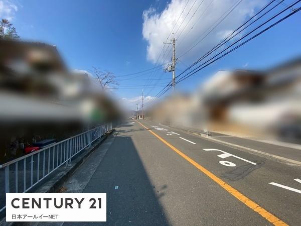 高槻市南平台３丁目の中古一戸建て