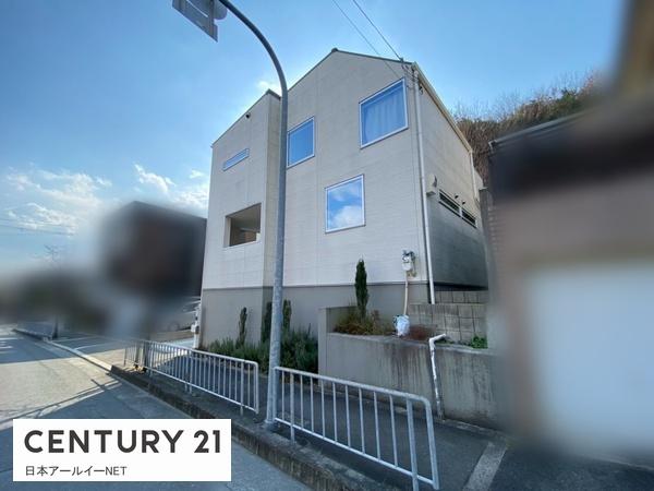 高槻市南平台３丁目の中古一戸建て