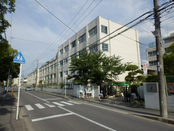高槻市浦堂１丁目の中古一戸建て(高槻市立清水小学校)
