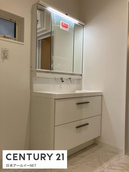 高槻市川添１丁目の新築一戸建