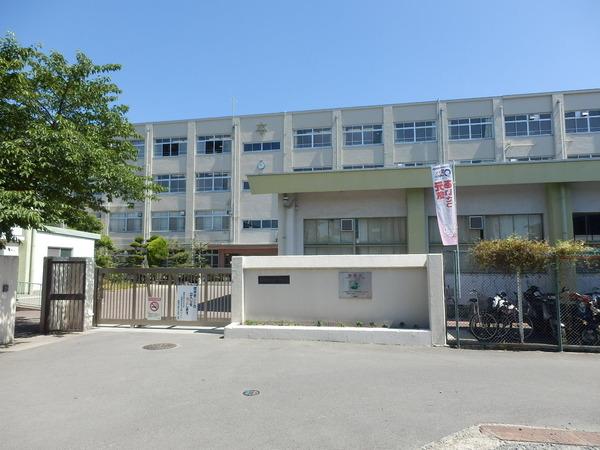 高槻市西面中１丁目の中古一戸建て