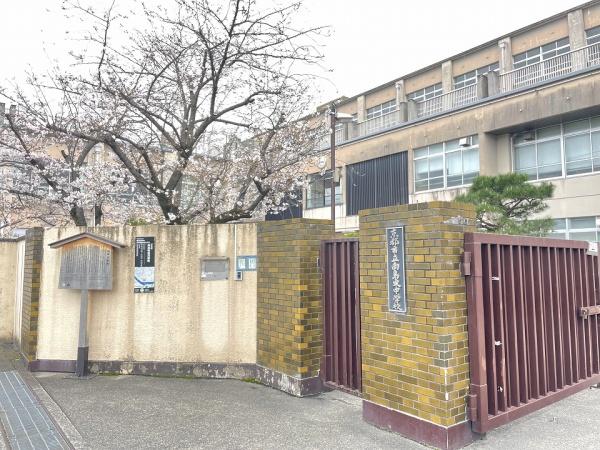 京都市伏見区向島立河原町の一戸建(京都市立向島東中学校)