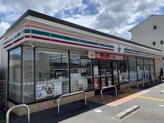 ジオ山科椥辻サウス(セブンイレブン山科椥辻東浦町店)