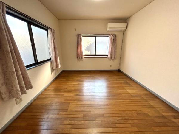 京都市山科区小山北溝町の中古一戸建て