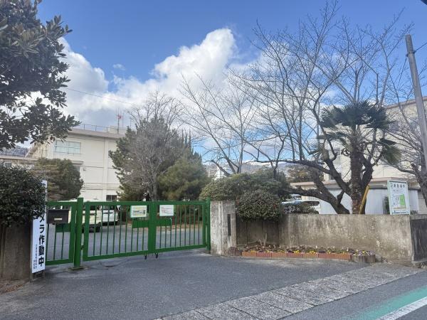 ヴェルデ藤尾2番館(大津市立皇子山中学校)