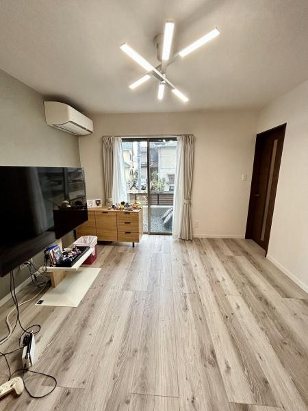 大津市横木2丁目の中古一戸建て(リビング)