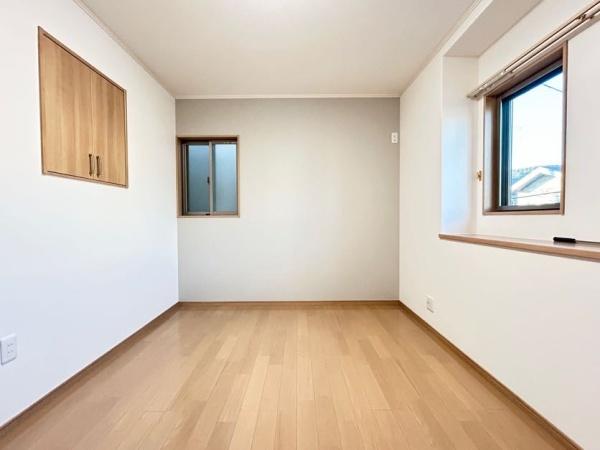 京都市山科区西野野色町の中古一戸建て