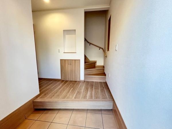 京都市山科区西野野色町の中古一戸建て