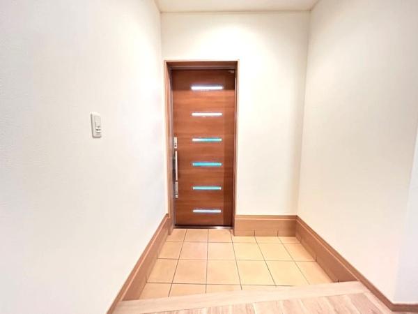 京都市山科区西野野色町の中古一戸建て