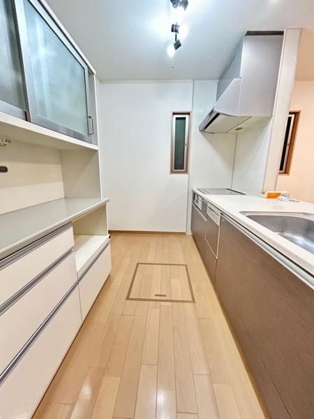 京都市山科区西野野色町の中古一戸建て