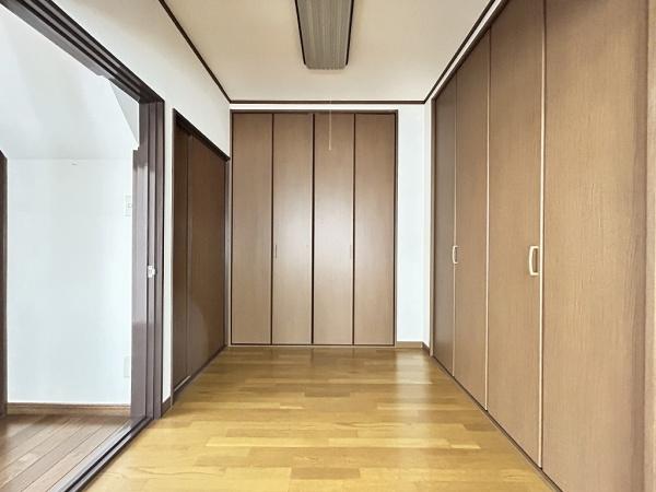 京都市山科区川田御出町の中古一戸建て