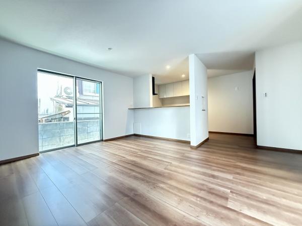 京都市山科区川田土仏の新築一戸建