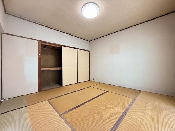 山科住宅D棟