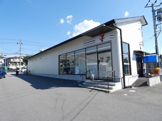 京都市伏見区石田内里町の新築一戸建(セブンイレブン伏見石田大山店)