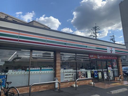 イーグルコート音羽(セブンイレブン京都竹鼻堂ノ前店)
