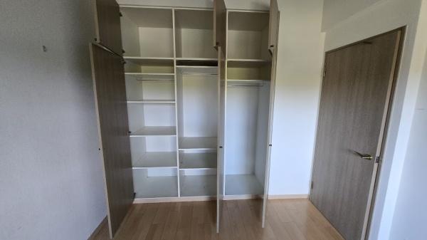 ガーデンヒルズ三日市(収納)