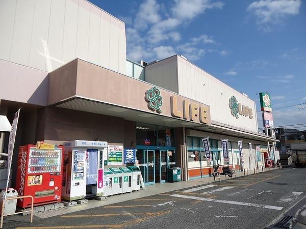 千代田第二住宅6棟(ライフ滝谷店)
