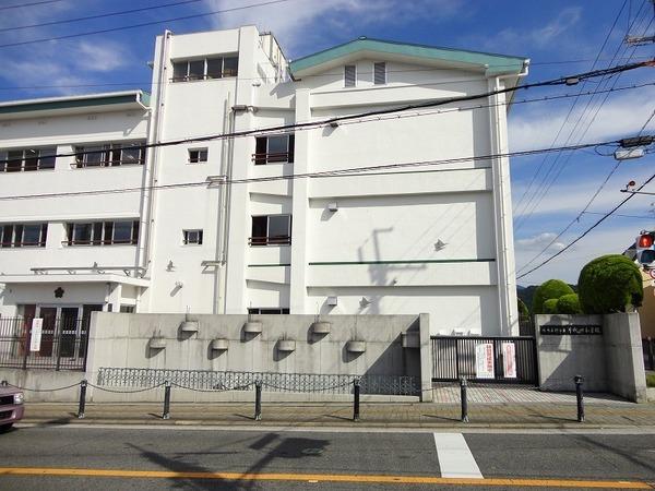 千代田第二住宅6棟(河内長野市立千代田小学校)