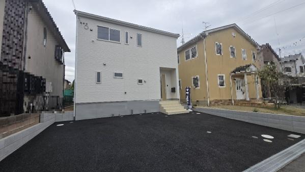 大阪狭山市大野東　新築一戸建