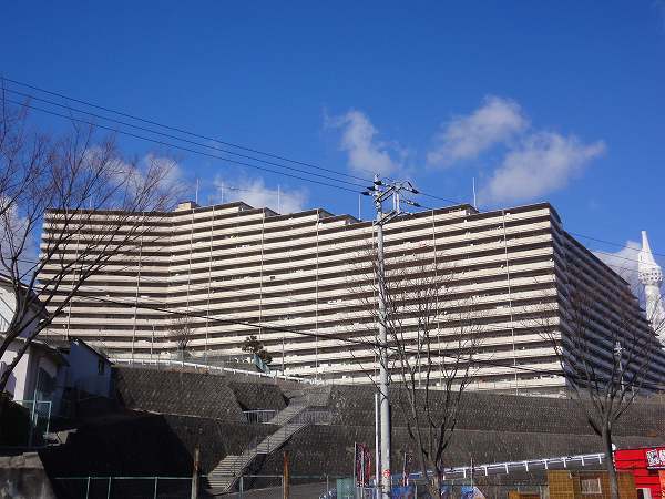 メゾンドールウイングヒルズ参番館