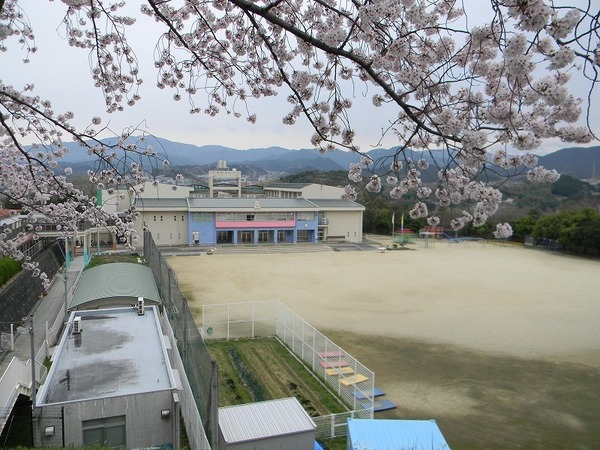 河内長野市大矢船南町 新築平屋一戸建(河内長野市立南花台小学校)