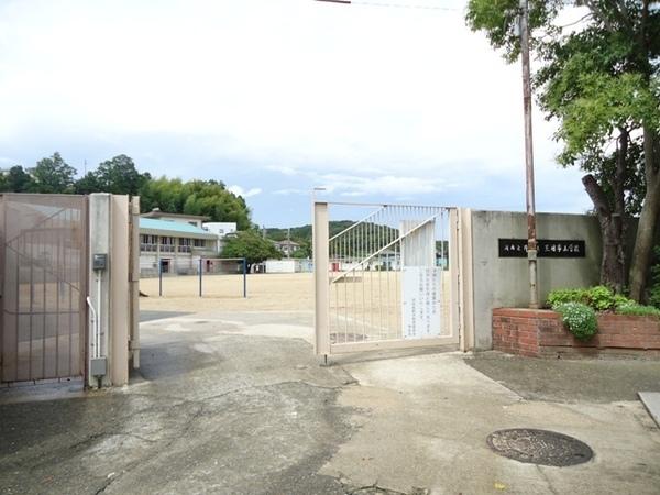 河内長野市上田町の中古一戸建て(河内長野市立三日市小学校)