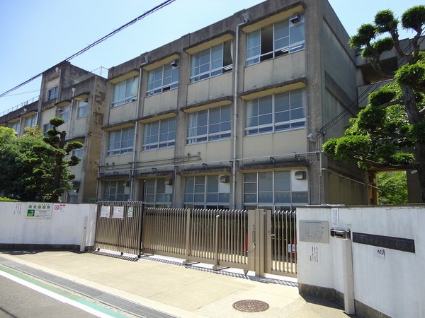 シティパーク北野田(堺市立登美丘東小学校)