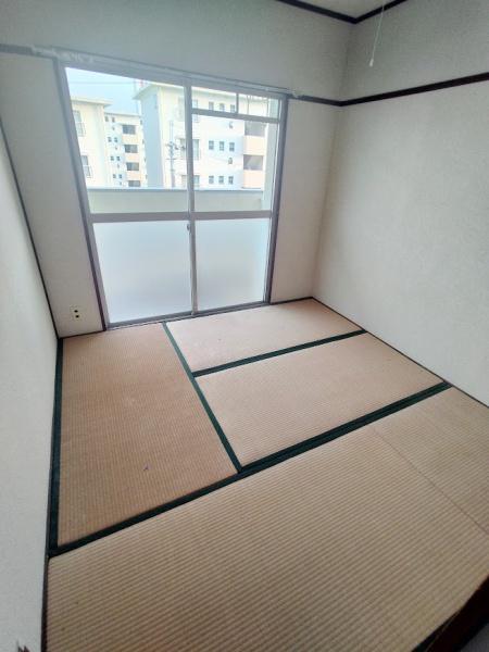 狭山住宅33号棟