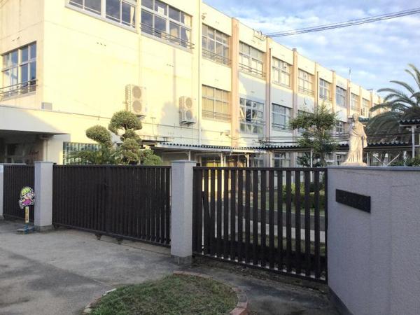 富田林市中野町３丁目の中古一戸建て(富田林市立新堂小学校)