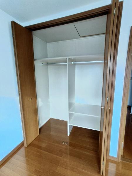 泉南郡熊取町朝代西４丁目の中古一戸建て