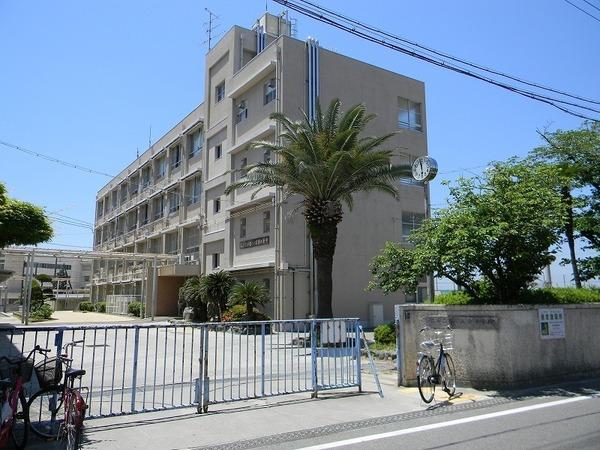 泉北星和台コーポラス(堺市立泉ケ丘東中学校)