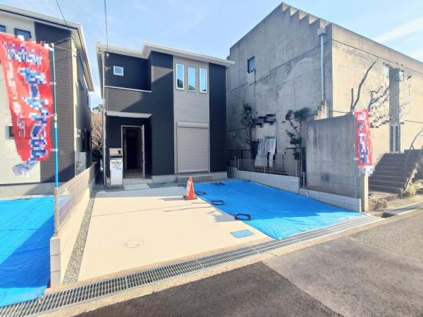 富田林市津々山台４丁目の新築一戸建