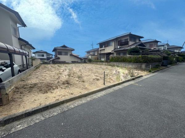 堺市美原区さつき野西１丁目の土地