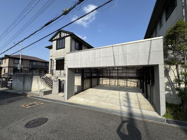 富田林市金剛伏山台の中古一戸建て