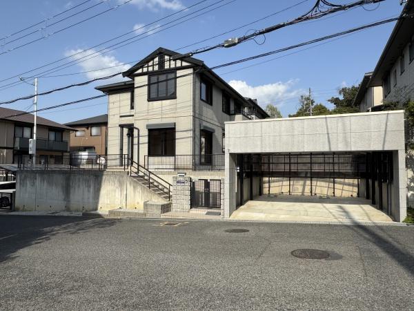 富田林市金剛伏山台の中古一戸建