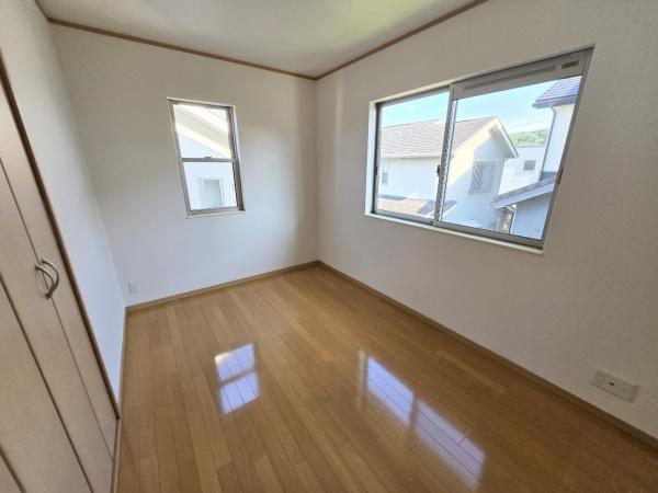 泉南郡熊取町つばさが丘北３丁目の中古一戸建て