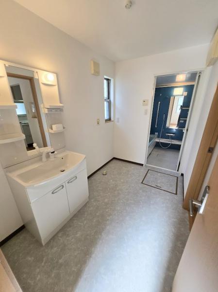 泉南郡熊取町つばさが丘北３丁目の中古一戸建て